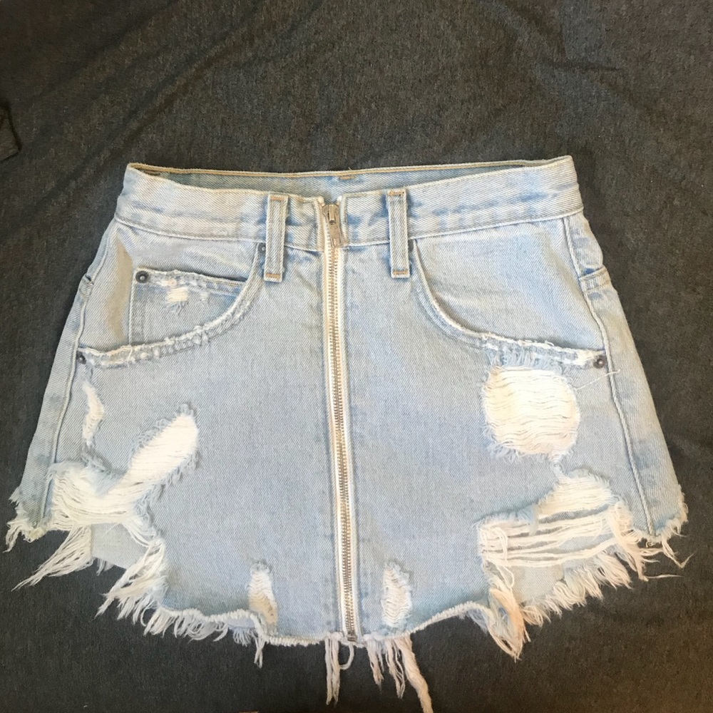 LF denim skirt